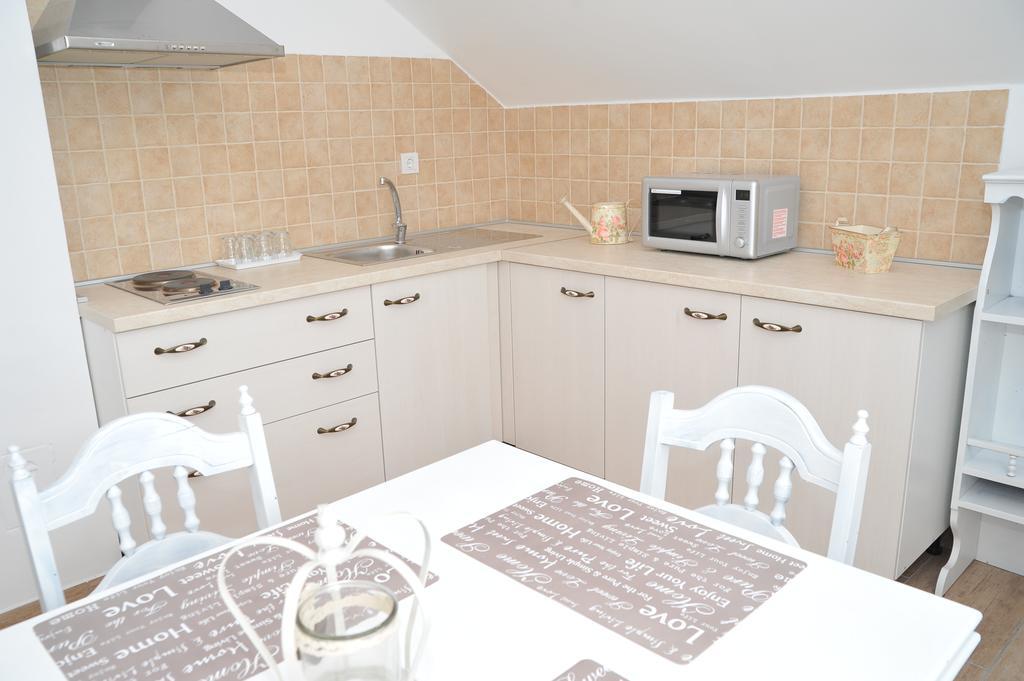 סליסטה דרזניקו Apartments Zugec חדר תמונה