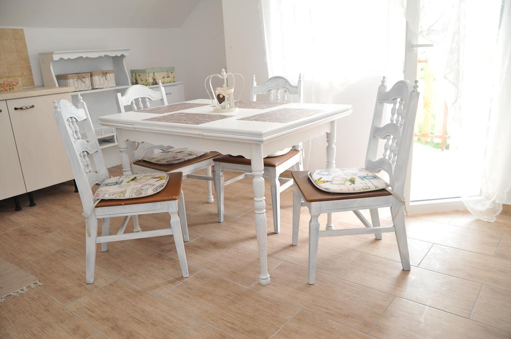 סליסטה דרזניקו Apartments Zugec חדר תמונה